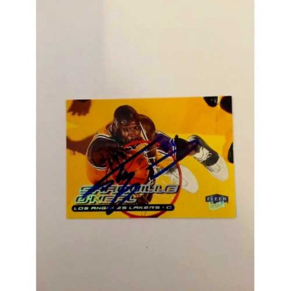 1999 Fleer Ultra Shaquille O'Neal LA Lakers IP Autograph #40 (035)